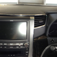 アルファード　ナビゲーション　取付事例