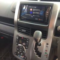 ヴォクシー　カーナビゲーション取付事例